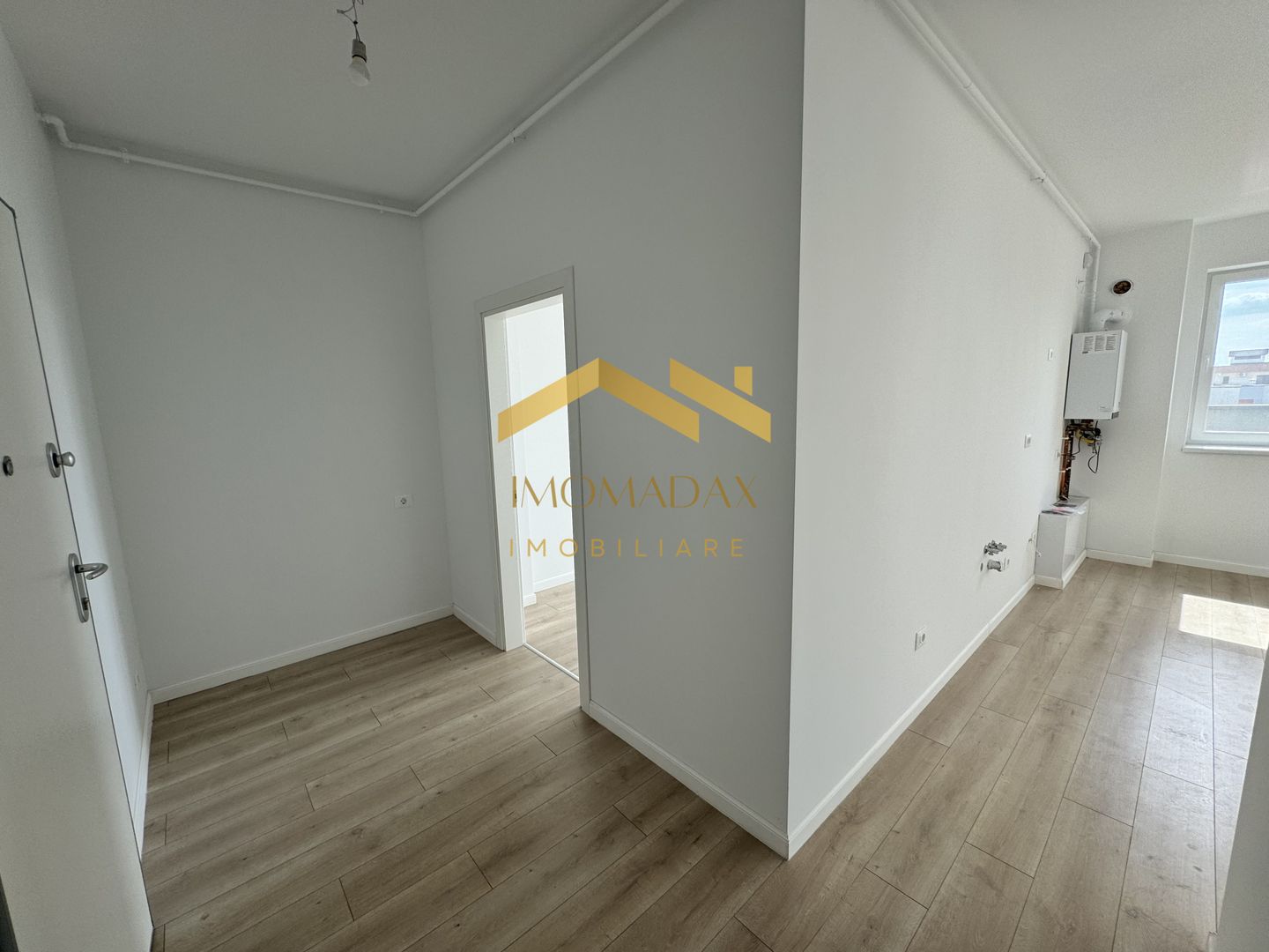 Aradului-Apartament 3 camere-Centrala Proprie - Poză 13