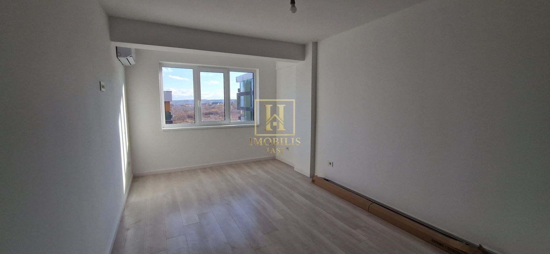 FINALIZAT! Ap. 2 camere dec. ,59mp, Valea Lupului -103500euro cu TVA - Poză 1