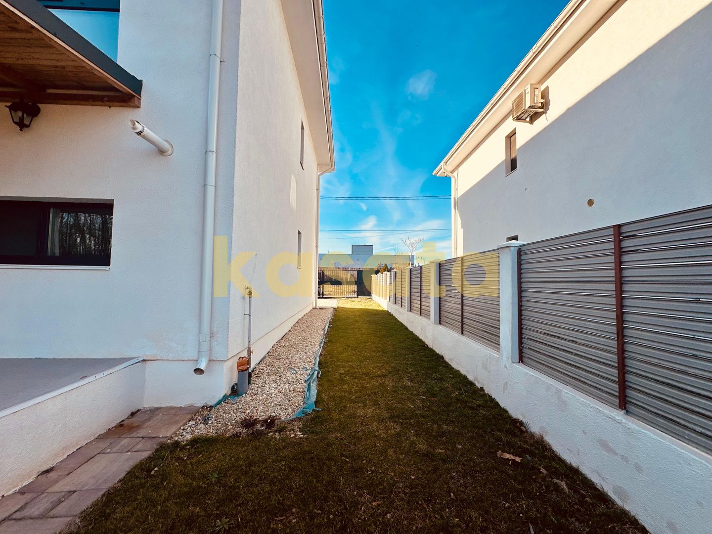 DE VANZARE | VILA INDIVIDUALA | MOGOSOAIA | VEDERE PADURE - Poză 3