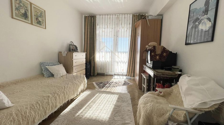 Apartament 3 Camere - Zona centrala - Poză 1