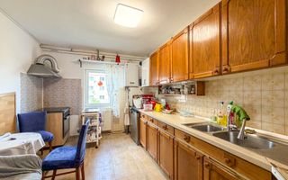 4 camere decomandate, etaj intermediar, Titulescu - Poză 9