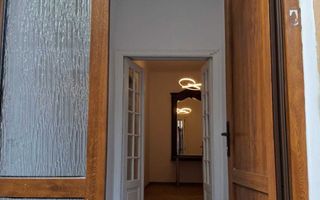 Apartament 2 camere de vânzare, vilă, parter, curte, încălzire în pardoseală - Poză 2