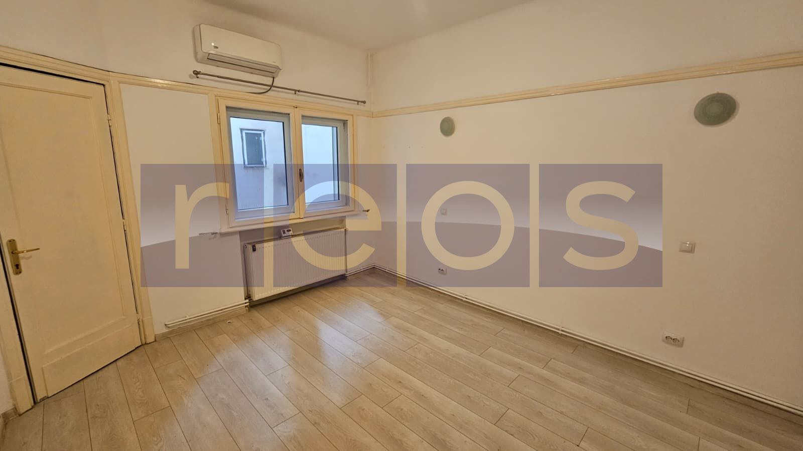 INCHIRIERE APARTAMENT ÎN VILĂ INTERBELICĂ – 5 CAMERE, ZONĂ CENTRALĂ - Poză 6