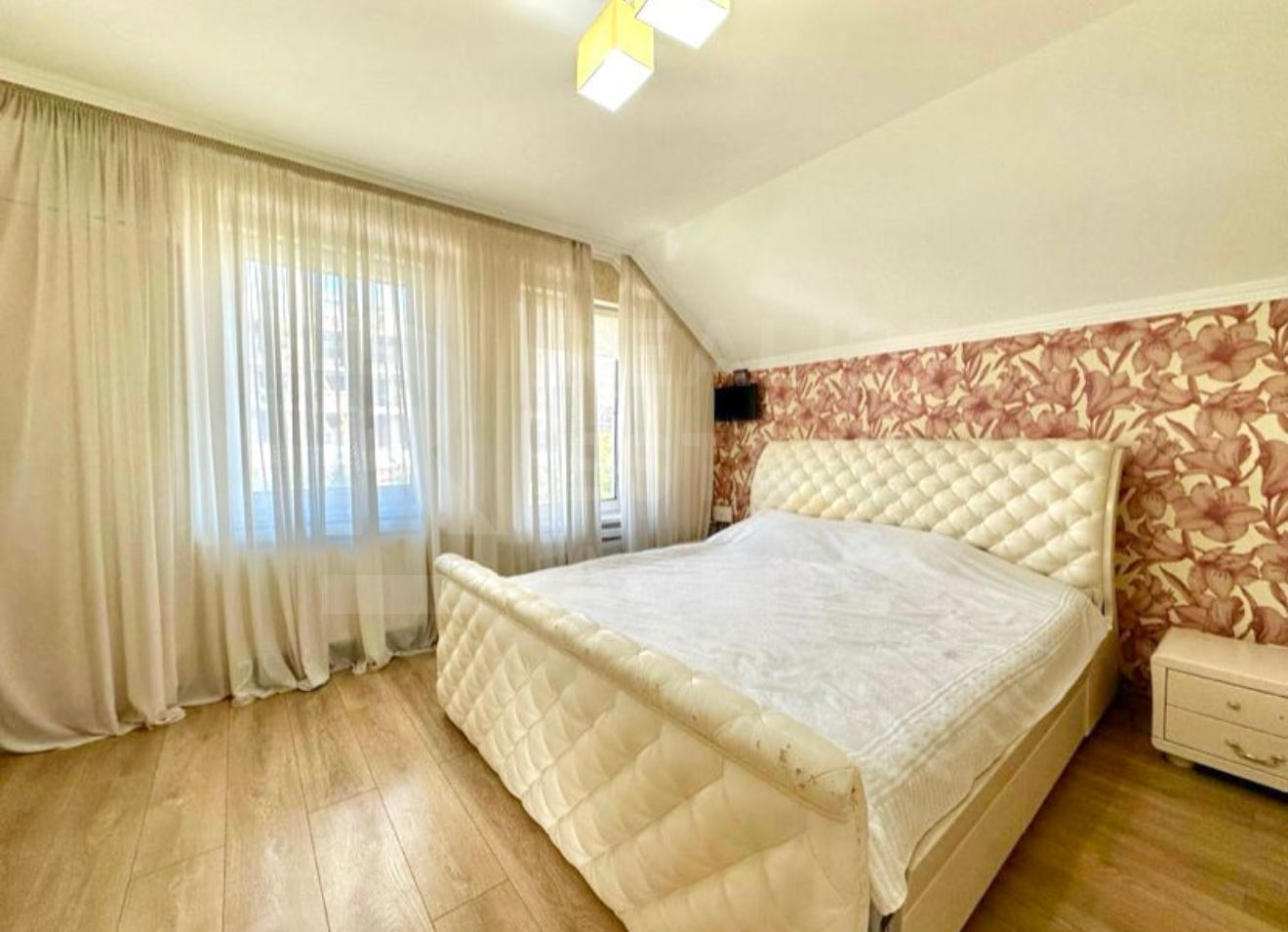 Vânzare, casă, 3 nivele, 3 camere, strada Durlești, Dumbrava - Poză 5