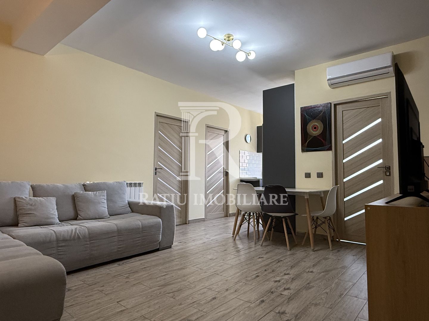 Apartament cu 3 camere de închiriat | Prima Shops | Oradea - Poză 3