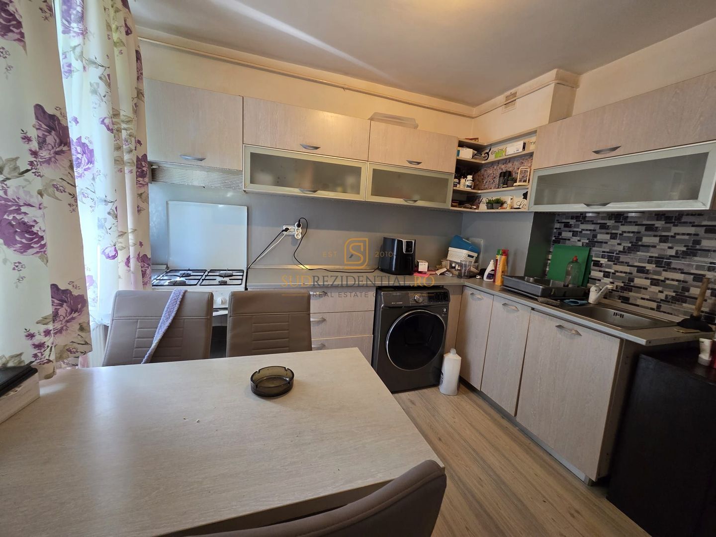 Apartament 2 camere decomandat de vanzare, Sos Berceni, Str Moldovita - Poză 12