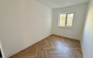 Nicolina- 3 Camere Decomandat - Etaj 2 - Bloc 1984 - Renovat Recent - Poză 5