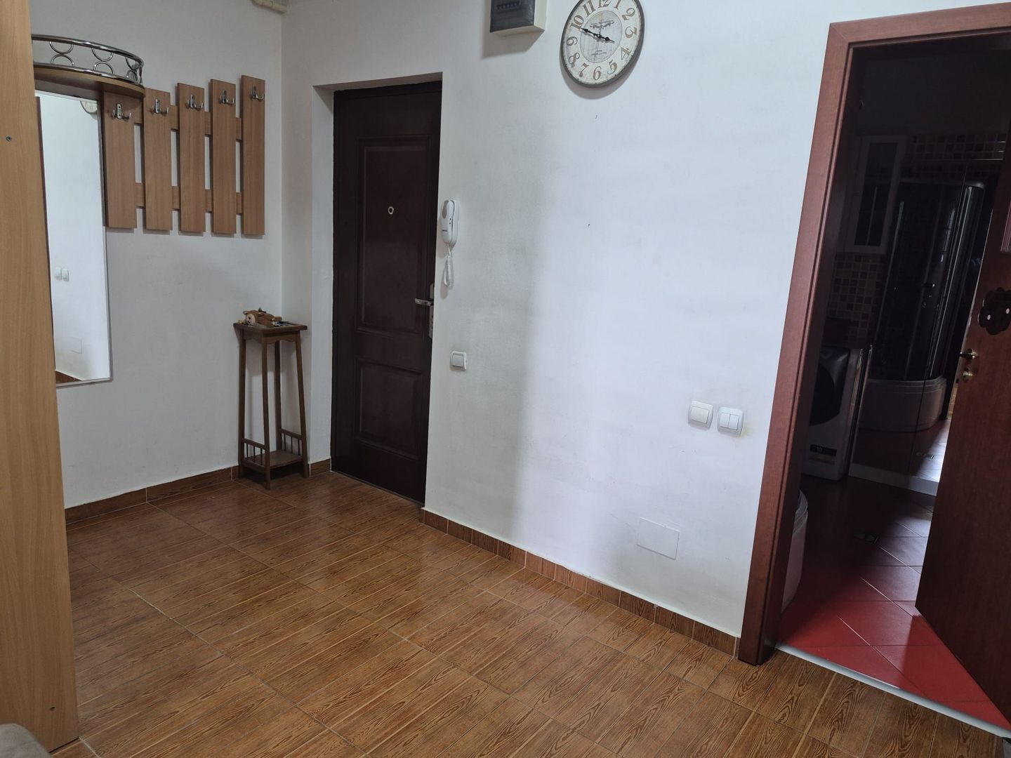 De inchiriat apartament cu 2 camere si loc de parcare, Cartierul Latin - Poză 7