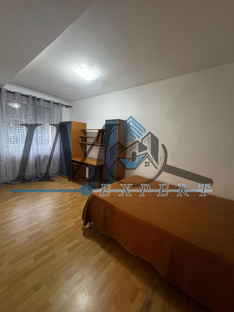 Apartament de Vânzare etaj 1 zona Tolstoi - Poză 2