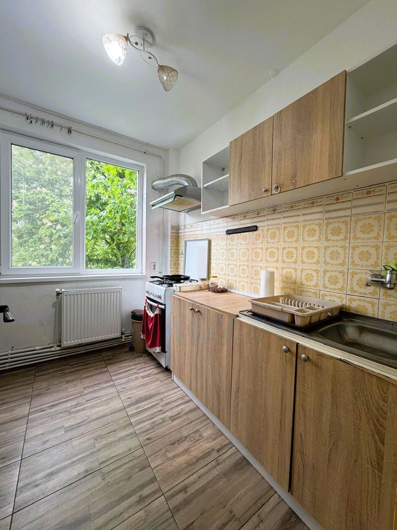 Închiriez apartament 2 camere – Mazepa 1 - Poză 1
