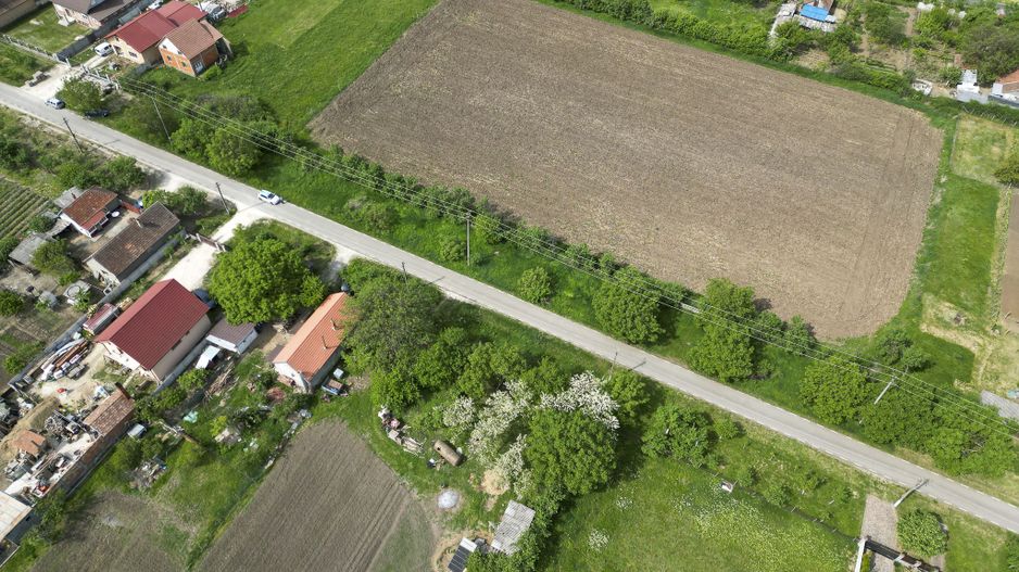 Teren Intravilan de 3,090 mp în Cuvin - Poză 16