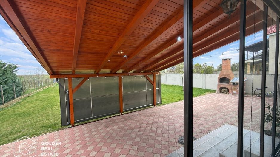 Vila la cheie, 3 camere Mandruloc, 1055mp teren, garaj, la 13 km de Arad - Poză 17