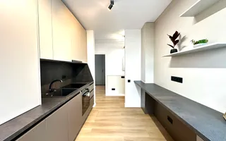 Apartament ultrafinisat | Etaj intermediar | Zona Str Tineretului - Poză 12