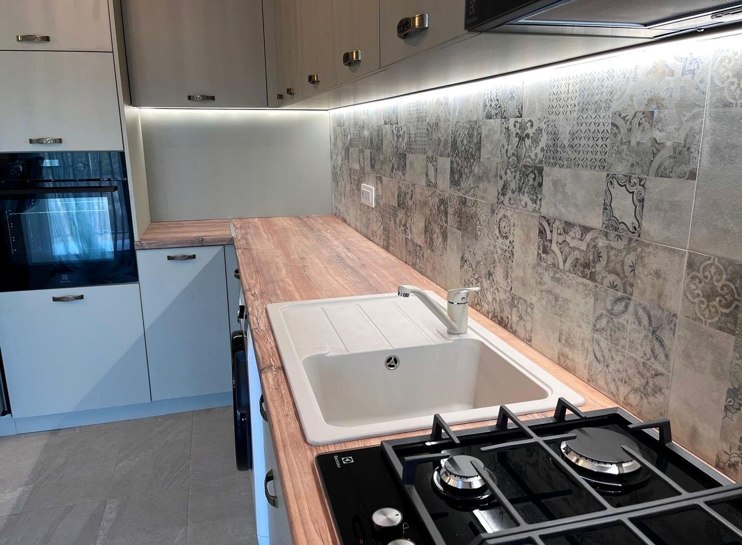 Prima Închiriere | Apartament  1 Cameră | Zona Șagului | Parcare Privată - Poză 8