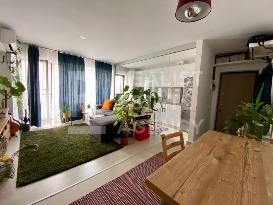 Vânzare, apartament 2 camere, zona Apărătorii Patriei - Poză 3