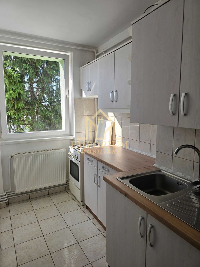 Apartament 2 camere Semidecomandat Hipodrom 2 zona Stadionul Municipal - Poză 5