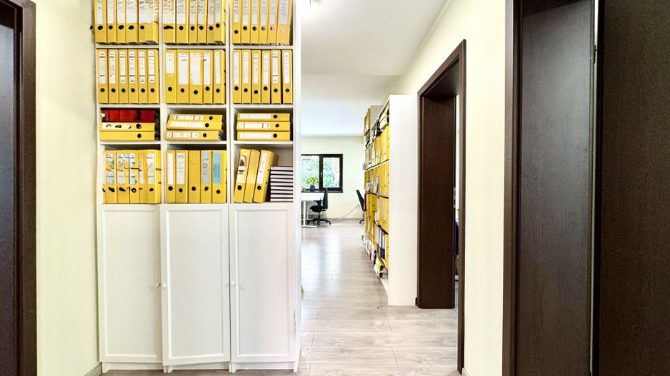 Spațiu de birou complet echipat – 115 mp, 3 birouri, 3 grupuri sanitar - Poză 10