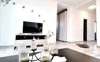 Oferim spre inchiriere casa individuala cu 3 camere, Giroc, Aproape de Primarie - Poză 14