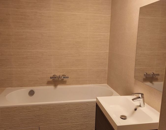 4 camere renovat| boxa | poziție excelenta Universitate - Poză 14