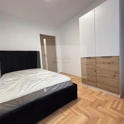 Apartament 4 camere decomandate-etaj 3/10– Cartier Manastur- zona Big - Poză 8