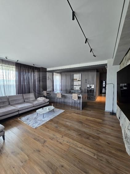 Penthouse de Lux – 3 cam | 223 mp | Terasă 120 mp | Etaj 9/9 420000 € - Poză 1