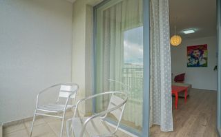 Coresi Urban Vibe | Apartament modern cu vedere directă la pietonală - Poză 5