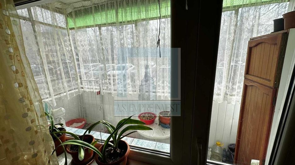 Apartament 3 camere P/4 - zona Tractorul Brasov - Poză 8