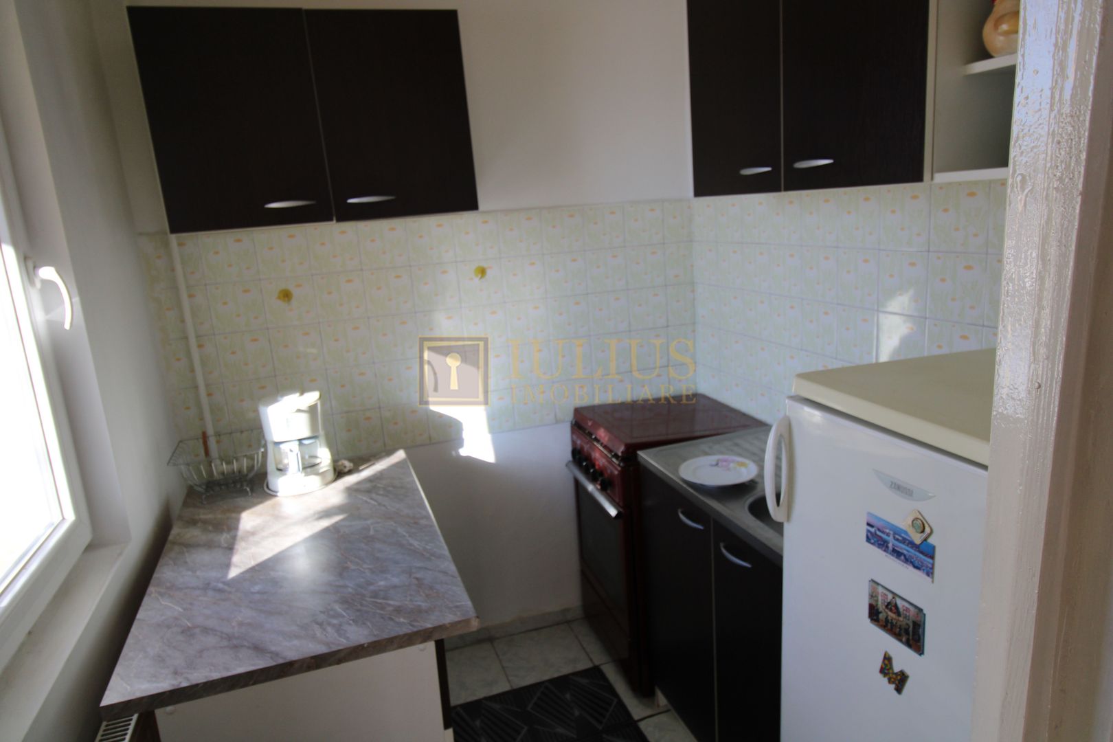 2 camere, situat la 2 minute de  Complexul Studentesc, ideal pentru studenti - Poză 3