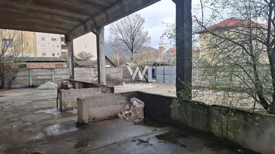 Spatiu industrial compus din doua corpuri in Orlat, central - Sibiu - Poză 11