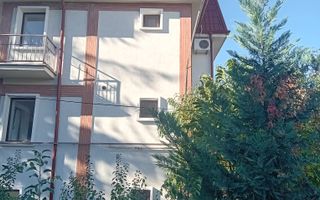 De vânzare – Casă D+P+2E+M în zona ultracentrală ideala pentru afacerea ta! - Poză 2