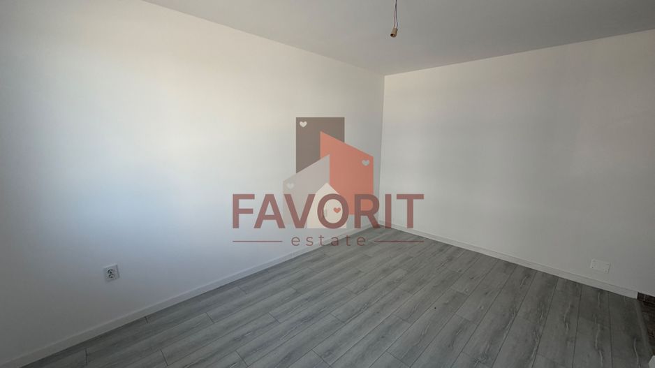Disponibil imediat. Decomandat. TVA 21% inclus in pret - Poză 5