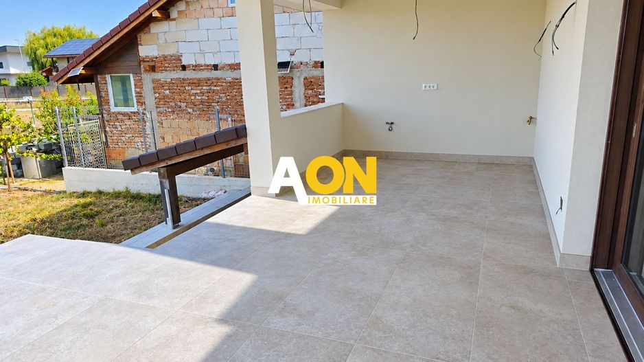 Casa premium la cheie, 4 camere, 1477 mp teren, Ciugud - Poză 6