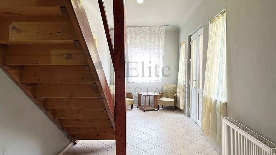 Casa cu 3 Hale si teren 8000 mp in Ulileacu de Cris, Bihor - Poză 2