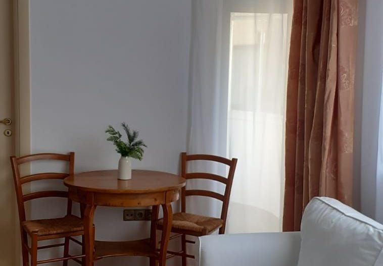 Apartament elegant 2 camere, Universitate, mobilat modern, centrală proprie. - Poză 9
