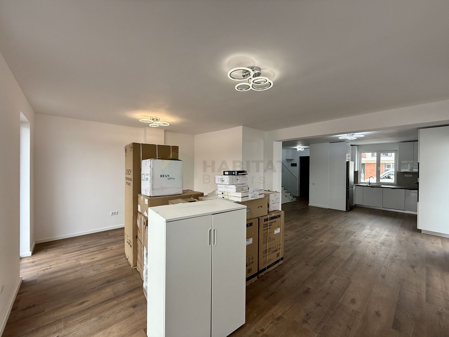 Vilă de închiriat în Tunari – 4 camere | curte proprie | disponibilă imediat - Poză 12