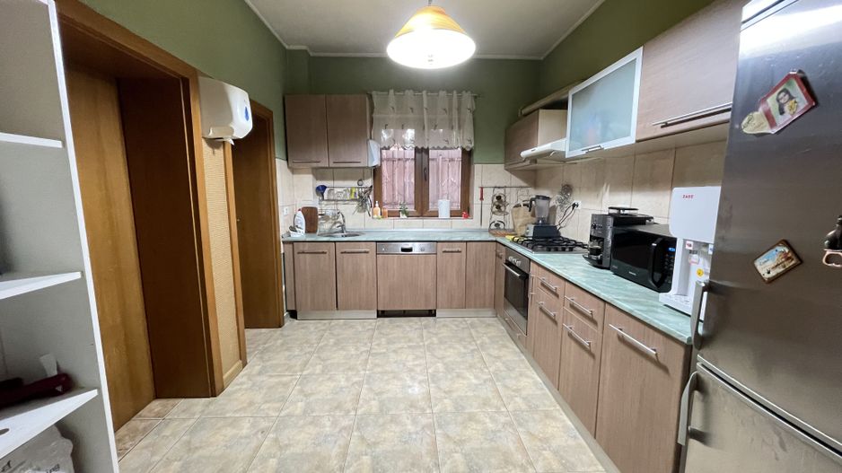 Casă individuală de vânzare în zona Blascovici-Bogdanestilor - Poză 10