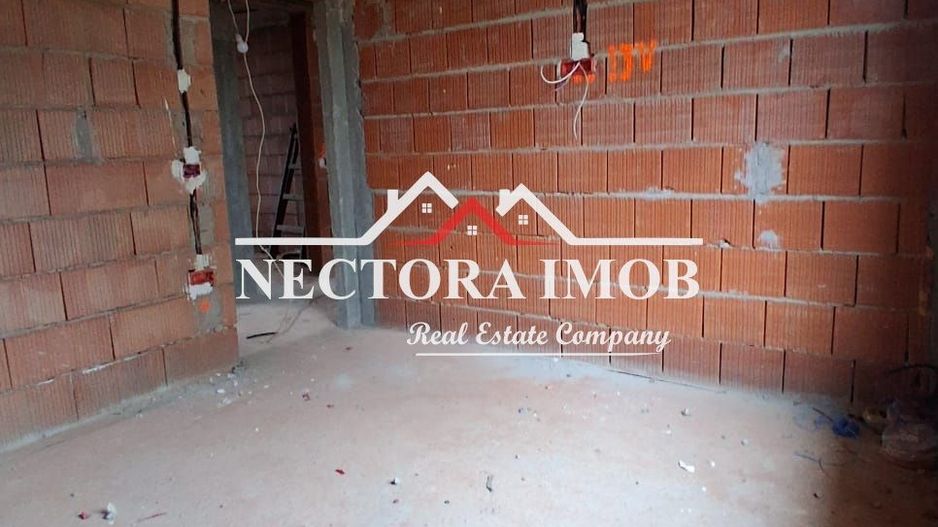 NECTORA IMOB-Casa 4 camere,2 bai,Zona Paleu,Toate Utilitatile, 572 mp - Poză 8