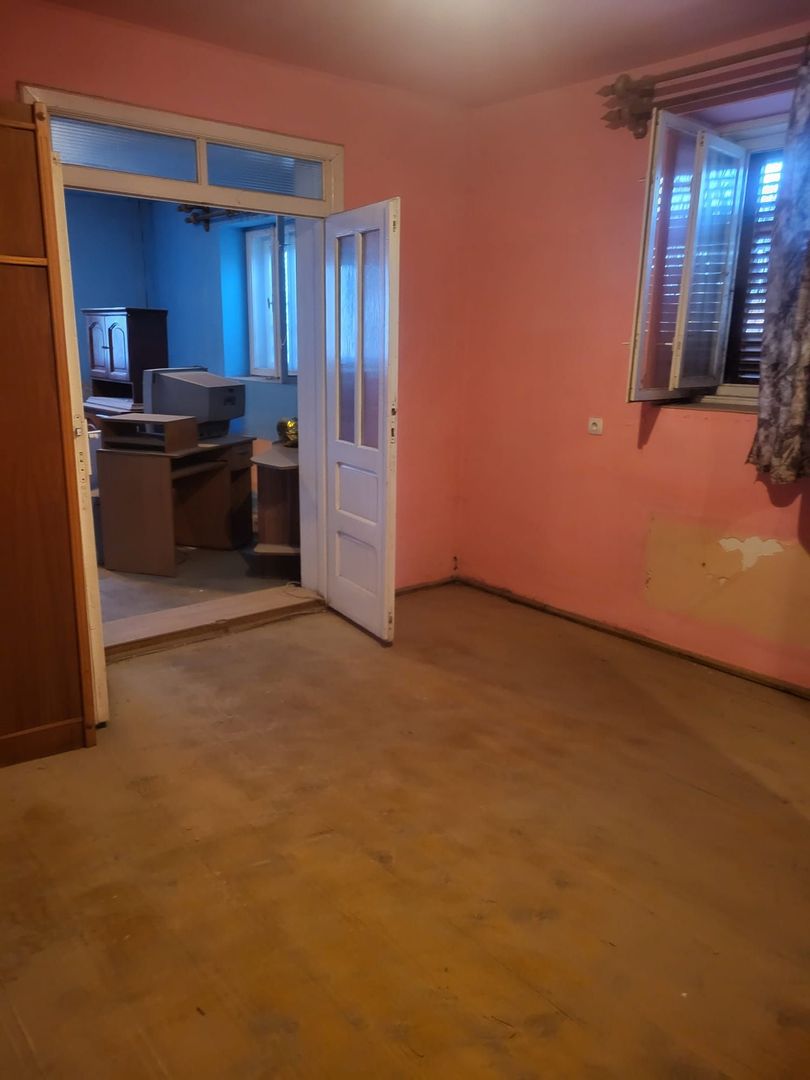 CASA DE VANZARE IN RAHAU - Poză 8