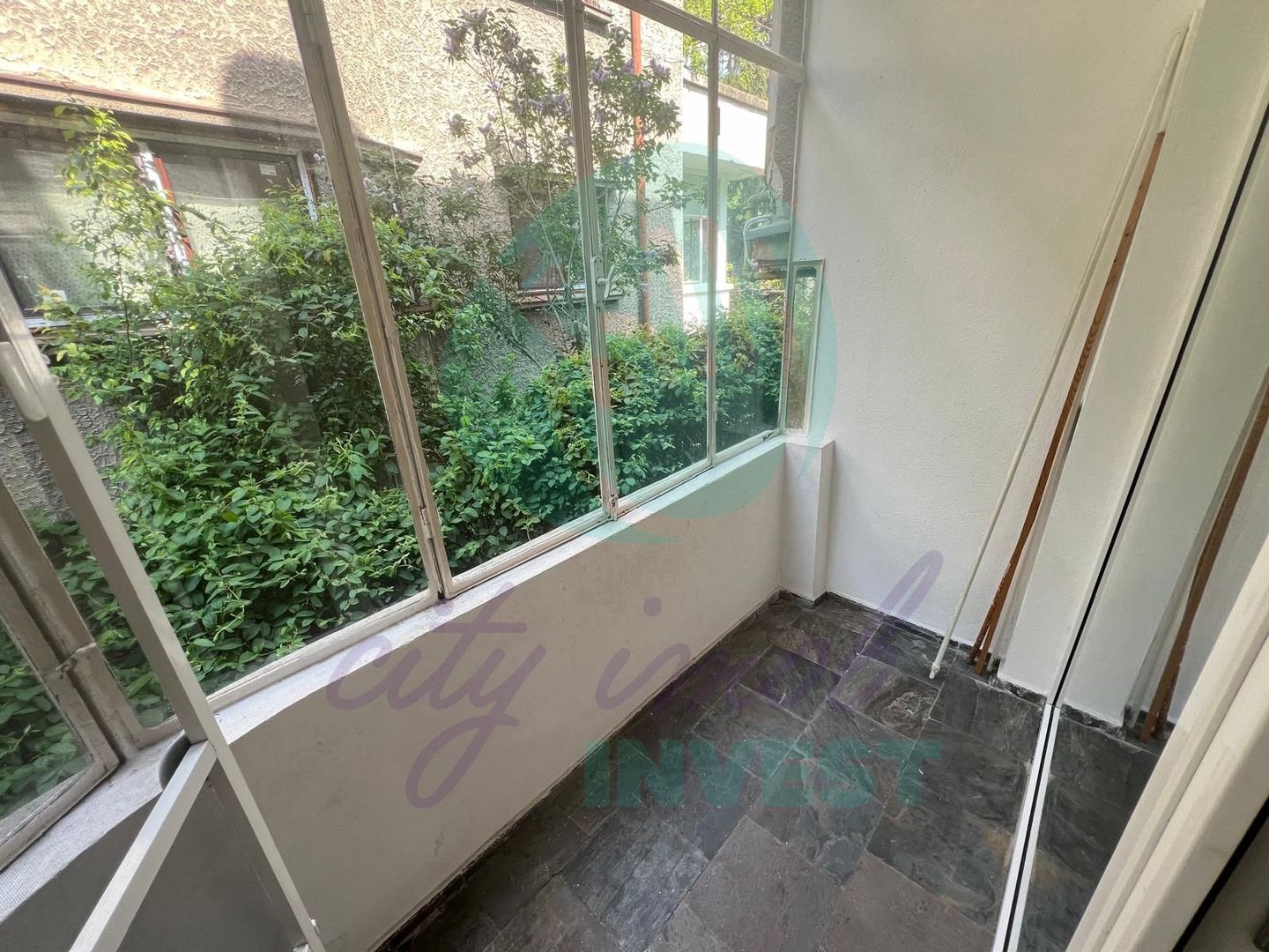 Apartament RENOVAT 3 camere Cotroceni-Curte comuna - Poză 8