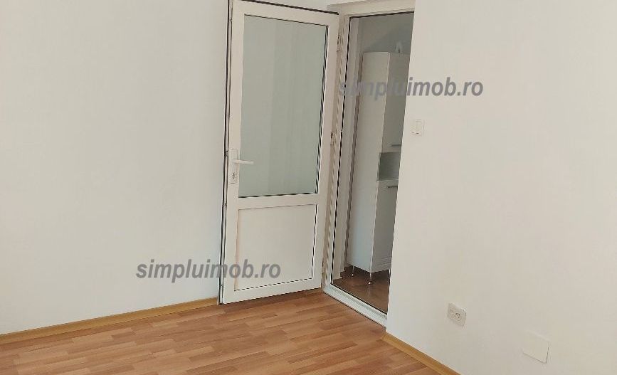 Vând Garsonieră zona Mall  Vitan DUDESTI - Poză 1