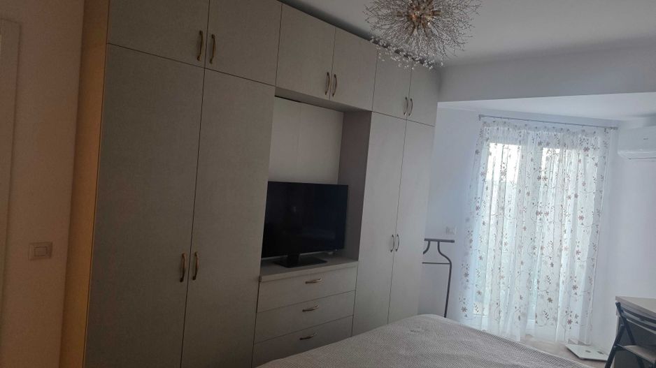APARTAMENT ELEGANT PARCARE STATIE DE  INCARCARE BOXA  ZONA 13 SEPTEMBRIE - Poză 5