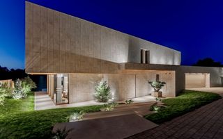 VILA FRONTLAKE SNAGOV – acolo unde arhitectura întâlnește libertatea - Poză 15