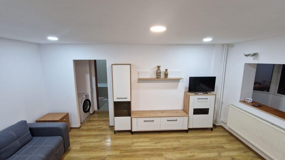 AP. 2 CAMERE RAHOVA - CENTRALA PROPRIE, PRIMA INCHIRIERE, LOC PARCARE - Poză 1