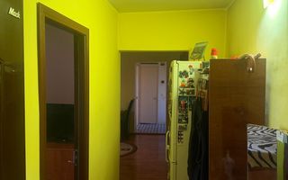 Apartament cu 2 camere transformat in 3 -  spatios - cartier Rovine - Poză 9