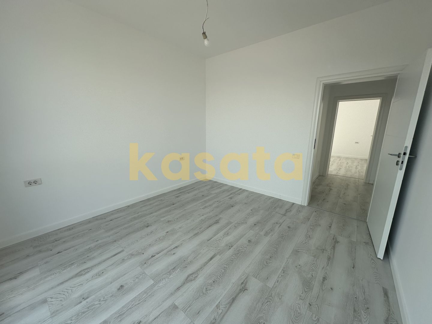 Casă pe parter | 4 camere | Domnești 🏡 - Poză 12