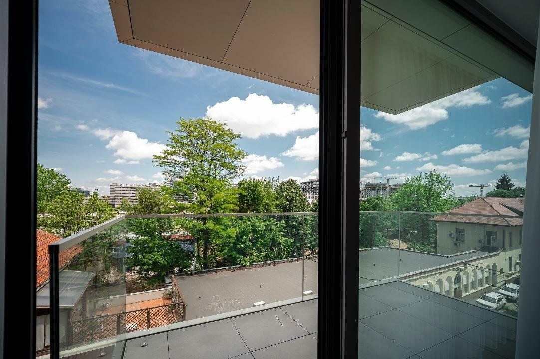 Prima inchiriere Aviatiei Tower 3 camere | Loc parcare subteran - Poză 12