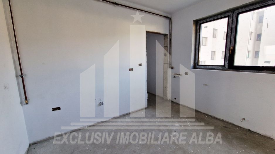Apartament cu 3 camere, bloc nou, Cetate - Micesti - Poză 5
