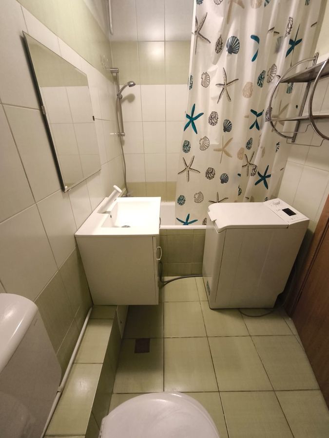 De Inchiriat Garsonieră spațioasă lângă metrou  Piata Muncii - Poză 6