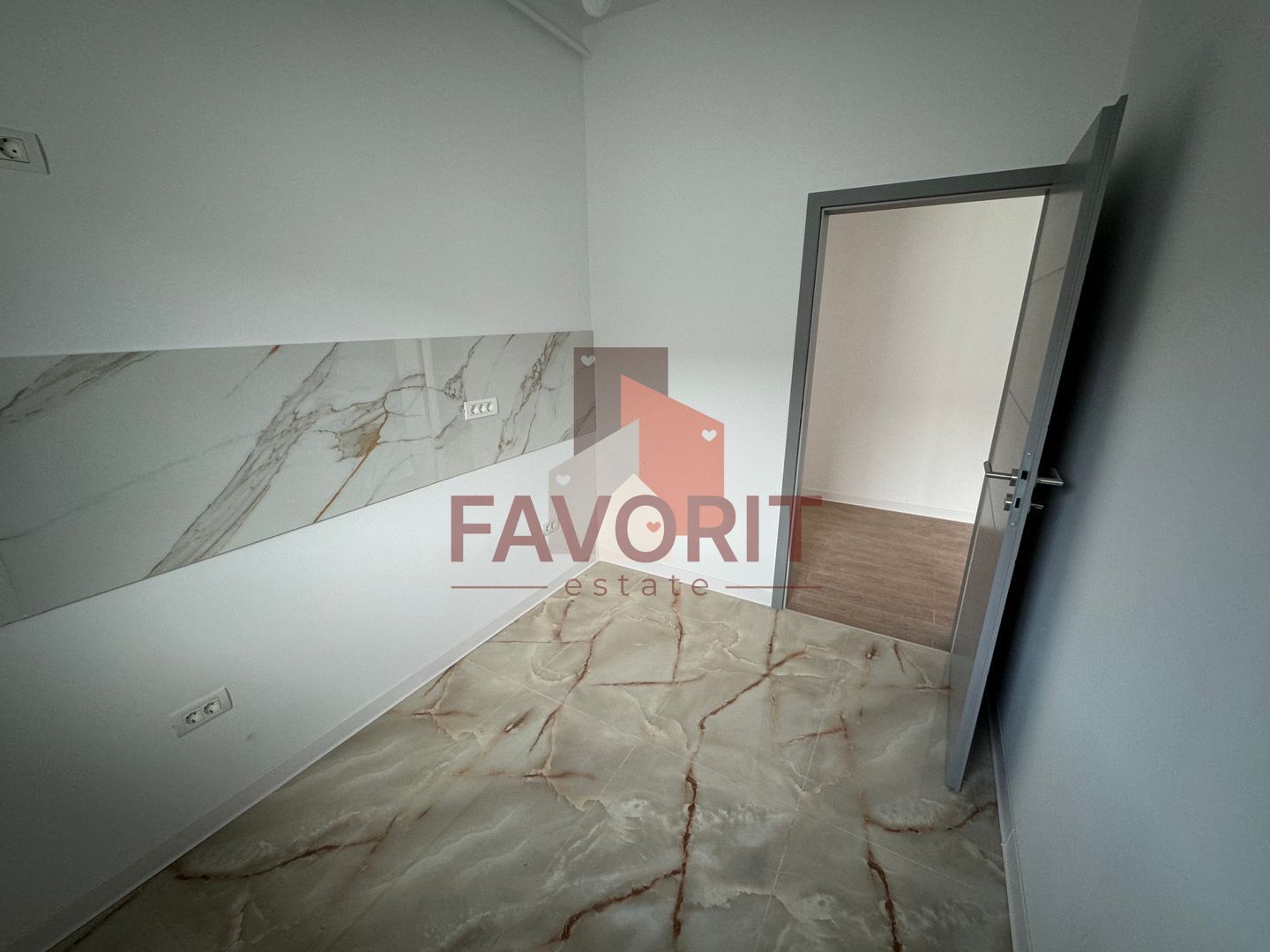 Compartimentare eficienta. Terasa generoasa. Disponibil imediat - Poză 6