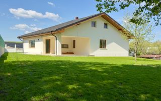Casă parter în Bârnova, lângă pădure, teren 1000 mp - Poză 11
